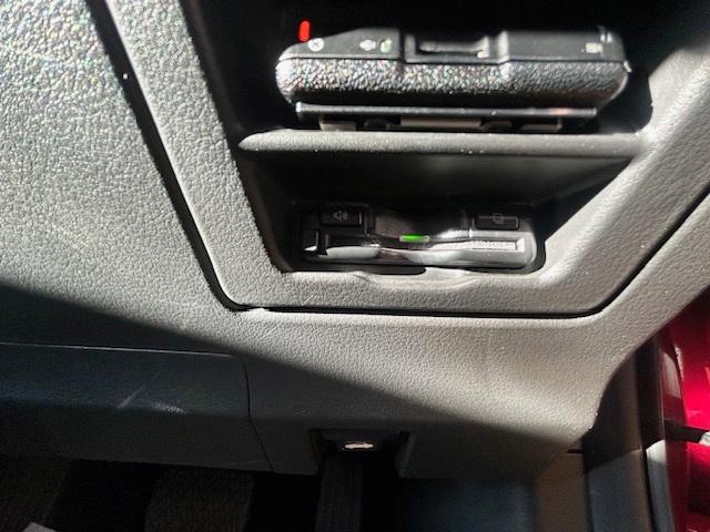 ＣＸ－３０ ２０Ｓ　Ｌパッケージ　修復歴なし　禁煙車　衝突軽減ブレーキ　ＡｐｐｌｅＣａｒＰｌａｙ／ＡｎｄｒｏｉｄＡＵＴＯ対応　全周囲モニター　純正ドライブレコーダー　レザーシート　電動シート　ディスプレイオーディオ　純正１８インチＡＷ（39枚目）