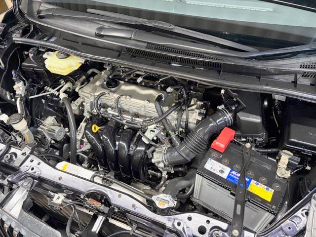 エスクァイア Ｇｉ　ブラックテーラード　修復歴なし　純正ＳＤナビ　衝突軽減ブレーキ　両側自動ドア　バックカメラ　ブルートゥース　車線逸脱警報　ＥＴＣ２．０　クルコン　スマートキーフォグ　フリップダウンモニター　オートハイビーム　シートヒータ（13枚目）