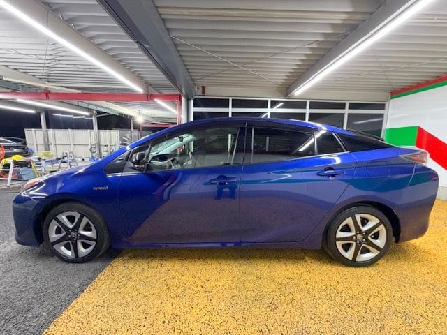 プリウス Ｓセーフティプラス　ツートーン　修復歴なし　禁煙車　衝突軽減ブレーキ　純正ＳＤナビ　Ｂｌｕｅｔｏｏｔｈ　ＥＴＣ　レーンキープ　トヨタセーフティセンス　オートハイビーム　縦列駐車支援　バックカメラ　障害物センサ　クルコン　ＡＣ１００Ｖ（22枚目）