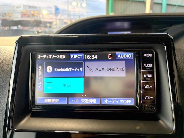 ヴォクシー Ｘ　修復歴なし　禁煙車　トヨタセーフティセンス　両側自動ドア　純正ＳＤナビ　バックカメラ　レーンキープ　クルコン　オートハイビーム　Ｂｌｕｅｔｏｏｔｈ　スマートキー　プッシュスタート　７人乗　ＬＥＤライト（5枚目）