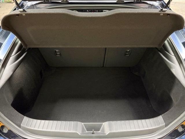 ＭＡＺＤＡ３ファストバック ２０Ｓ　ブラックトーンエディション　修復歴なし　禁煙車　全周囲モニター　ＢＯＳＥスピーカー　アダプティブクルコン　マツダコネクトナビ　ＡｐｐｌｅＣａｒＰｌａｙ／ＡｎｄｒｏｉｄＡＵＴＯ　レーンキープ　衝突軽減ブレーキ　後カメラ　電動シート（14枚目）