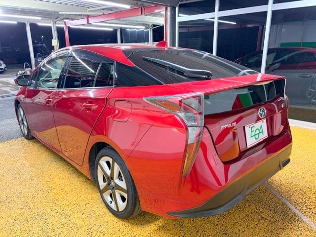 プリウス Ｓツーリングセレクション　修復歴なし　禁煙車　トヨタセーフティセンス　純正ＳＤナビ　バックカメラ　レザーシート　ＥＴＣ２．０　アダプティブクルコン　Ｂｌｕｅｔｏｏｔｈ　シートヒーター　フルセグＴＶ　ＤＶＤ再生　ＣＤ（28枚目）