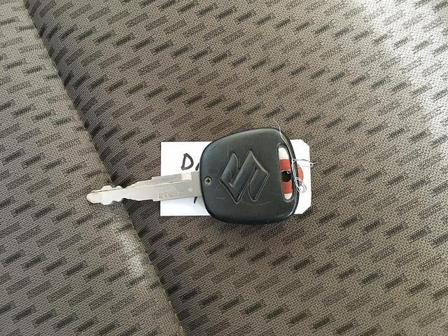 エブリイ ＰＡリミテッド　修復歴なし　１オーナ　純正ＳＤナビ　ＣＤ／ＤＶＤ／Ｂｌｕｅｔｏｏｔｈ再生　フルセグＴＶ　衝突軽減ブレーキ　ＥＴＣ２．０　キーレス　ルーフキャリア　電格ミラー　社外１２ＡＷ（18枚目）