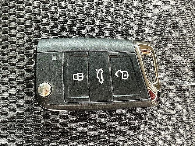 ゴルフ フォルクスワーゲン ｔｓｉコンフォートライン 修復歴なし 禁煙車 自動衝突軽減ブレーキ 純正ｓｓｄナビ バックカメラ ブルートゥース ｅｔｃ２ ０ レーンキープ レーダークルーズ フルセグ ｍサーバ ｌｅｄヘッドライト サイド カーテンエアバッグ 埼玉県