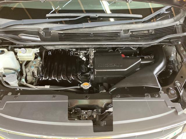 セレナ ハイウェイスター　Ｖセレクション＋セーフティ　ＳＨＶ　修復歴なし　後期型　禁煙車　自動衝突被害軽減ブレーキ　両側自動ドア　社外ＳＤナビ　全周囲モニタ　フリップダウンモニタ　後カメラ　フルセグ　Ｂｌｕｅｔｏｏｔｈ　レーンキープ　クルコン　プッシュスタート（6枚目）