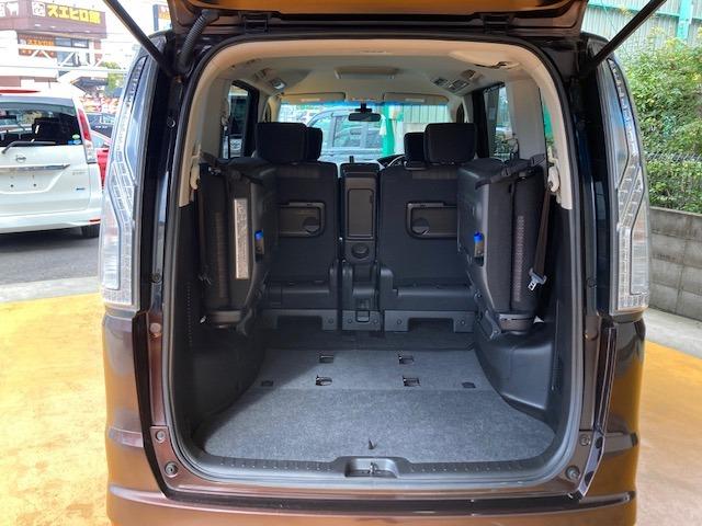 セレナ ハイウェイスター　Ｖセレクション＋セーフティ　ＳＨＶ　修復歴なし　後期型　禁煙車　自動衝突被害軽減ブレーキ　両側自動ドア　社外ＳＤナビ　全周囲モニタ　フリップダウンモニタ　後カメラ　フルセグ　Ｂｌｕｅｔｏｏｔｈ　レーンキープ　クルコン　プッシュスタート（10枚目）