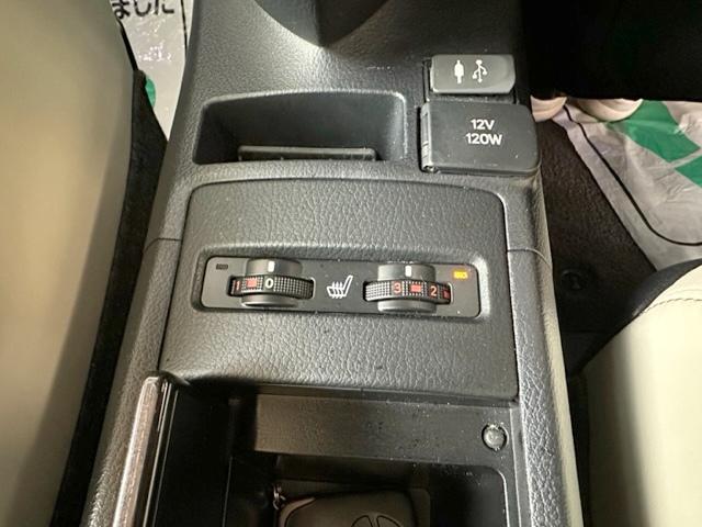 HS250h バージョンC 修復歴なし 禁煙車 純正HDDナビ バックカメラ Bluetooth クルコン ホワイトレザーシート パワーシート シートヒーター 革巻ステア LEDライト AFS フォグ ETC 純正17インチAW(12枚目)