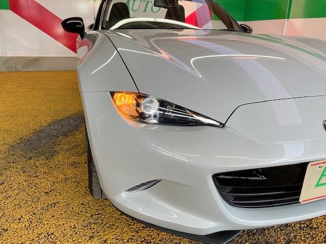 ロードスター Ｓスペシャルパッケージ　修復歴なし　禁煙車　マツダコネクトナビ　バックカメラ　Ｂｌｕｅｔｏｏｔｈ　ＥＴＣ　プッシュスタート　アドバンストキー　ＭＴモード付ＡＴ　ステアスイッチ　横滑り防止装置　ＬＥＤフォグランプ　純正１６ＡＷ（20枚目）