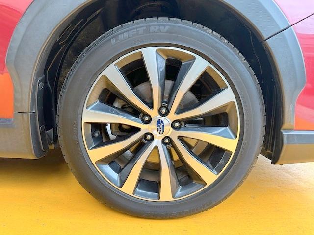 エクシーガクロスオーバー７ モダンスタイル　修復歴なし　禁煙車　アイサイト　純正メモリナビ　バックカメラ　半革シート　ブルートゥース　パワーシート　アクセスキー　パドルシフト　シートヒーター　純正１７インチＡＷ　ＳＩ－ＤＲＩＶＥ　ルーフレール（19枚目）