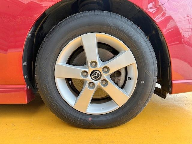 プレマシー ２０Ｓ－スカイアクティブ　修復歴なし　禁煙車　社外ＳＤナビ　両側自動ドア　バックカメラ　Ｂｌｕｅｔｏｏｔｈ　ＥＴＣ　ＨＩＤ　フォグ　アクセスキー　横滑り防止装置　純正１５インチＡＷ　オートライト　フルセグＴＶ　ＭＴモード付ＡＴ（19枚目）