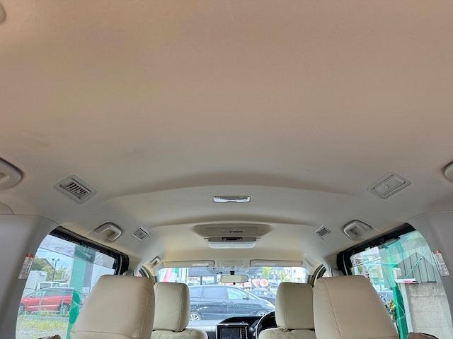 ノア Ｘ　ワンオーナー・新品革調シートカバー装着済み・両側自動ドア・純正ＳＤナビ・フリップダウンモニター・７人乗り・ＨＩＤライト・バックカメラ（10枚目）