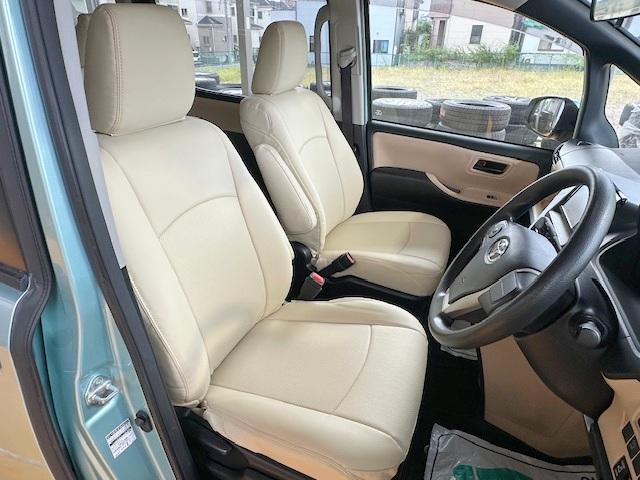 ノア Ｘ　ワンオーナー・新品革調シートカバー装着済み・両側自動ドア・純正ＳＤナビ・フリップダウンモニター・７人乗り・ＨＩＤライト・バックカメラ（21枚目）