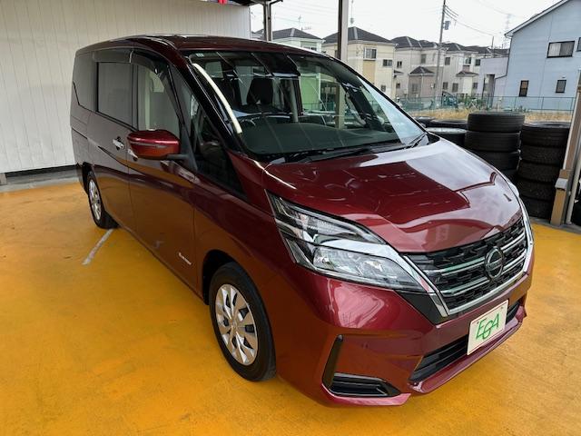 セレナ ＸＶ　ステップタイプ　禁煙車　両側パワースライドドア　ユニバーサルステップ　純正ＳＤナビ　バックカメラ　Ｂｌｕｅｔｏｏｔｈ　ＥＴＣ　インテリキー　プッシュスタート　フルセグＴＶ　ＤＶＤ再生　ＣＤ（17枚目）