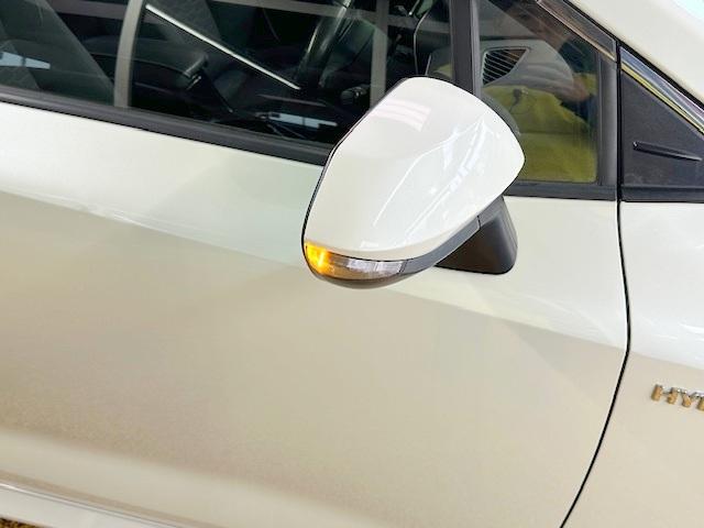 カローラスポーツ ハイブリッドＧ　禁煙車・純正ディスプレイオーディオ・電動パーキング・ＬＥＤライト・トヨタセーフティー・バックカメラ（11枚目）