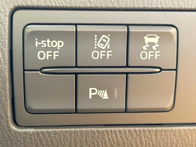 アクセラスポーツ １５ＸＤ　Ｌパッケージ　修復歴なし　禁煙車　純正ＳＤナビ　衝突軽減ブレーキ　バックカメラ　ブルートゥース　車線逸脱警報　ＢＳＭ　レザーシート　パワーシート　アドバンストキー　ＥＴＣ　コーナーセンサー　ハンドル＆シートヒーター（7枚目）