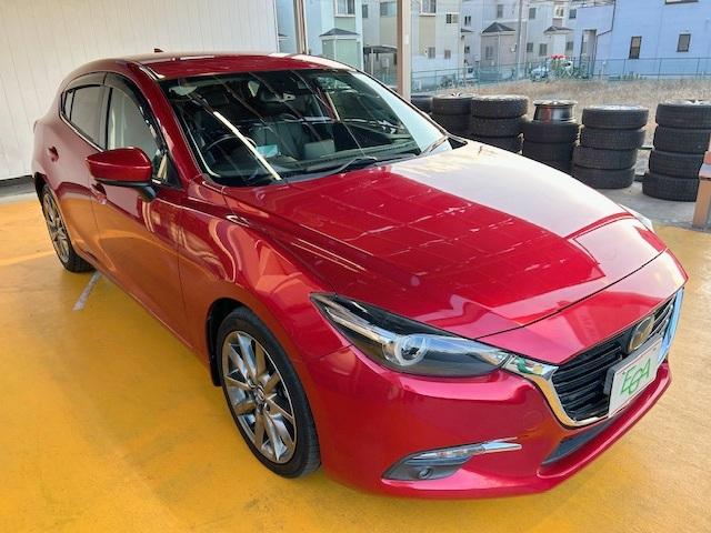 アクセラスポーツ １５ＸＤ　Ｌパッケージ　修復歴なし　禁煙車　純正ＳＤナビ　衝突軽減ブレーキ　バックカメラ　ブルートゥース　車線逸脱警報　ＢＳＭ　レザーシート　パワーシート　アドバンストキー　ＥＴＣ　コーナーセンサー　ハンドル＆シートヒーター（17枚目）