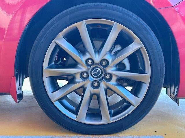 アクセラスポーツ １５ＸＤ　Ｌパッケージ　修復歴なし　禁煙車　純正ＳＤナビ　衝突軽減ブレーキ　バックカメラ　ブルートゥース　車線逸脱警報　ＢＳＭ　レザーシート　パワーシート　アドバンストキー　ＥＴＣ　コーナーセンサー　ハンドル＆シートヒーター（21枚目）