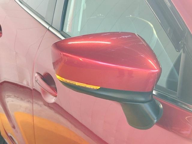 アクセラスポーツ １５ＸＤ　Ｌパッケージ　修復歴なし　禁煙車　純正ＳＤナビ　衝突軽減ブレーキ　バックカメラ　ブルートゥース　車線逸脱警報　ＢＳＭ　レザーシート　パワーシート　アドバンストキー　ＥＴＣ　コーナーセンサー　ハンドル＆シートヒーター（24枚目）