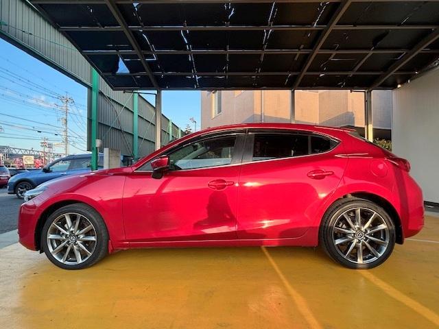 アクセラスポーツ １５ＸＤ　Ｌパッケージ　修復歴なし　禁煙車　純正ＳＤナビ　衝突軽減ブレーキ　バックカメラ　ブルートゥース　車線逸脱警報　ＢＳＭ　レザーシート　パワーシート　アドバンストキー　ＥＴＣ　コーナーセンサー　ハンドル＆シートヒーター（27枚目）