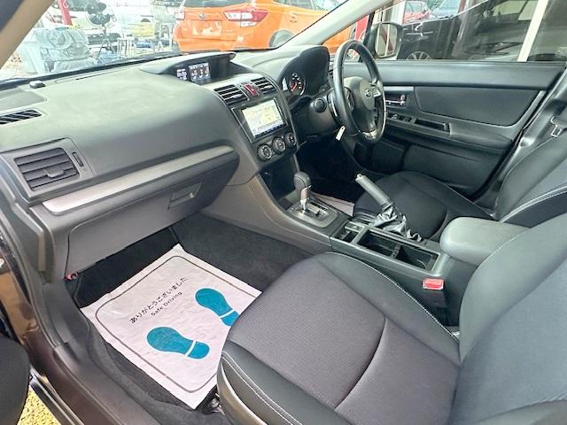 インプレッサG4 2.0iアイサイト 修復歴なし 禁煙車 衝突軽減ブレーキ 社外メモリナビ Bluetooth バックカメラ レーンキープ アイサイトVer2 アダプティブクルコン ETC パドルシフト デュアルエアコン 横滑り防止装置(10枚目)