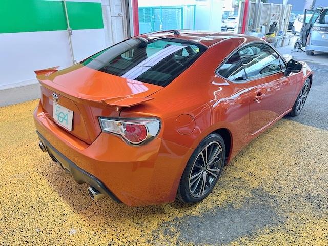 ８６ ＧＴリミテッド　修復歴なし　禁煙車　純正ＨＤＤナビ　ＥＴＣ　バックカメラ　シートヒーター　Ｂｌｕｅｔｏｏｔｈ　スマートキー　プッシュスタート　純正１７インチアルミホイール　フルセグＴＶ　ＤＶＤ再生　ＣＤ（22枚目）