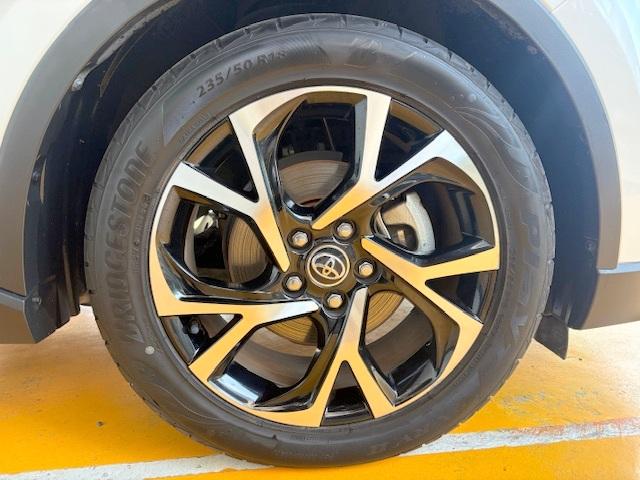 C-HR G LEDエディション 修復歴なし 禁煙車 純正SDナビ 衝突軽減ブレーキ バックカメラ ブルートゥース 半革シート ブラインドスポットモニター ETC2.0 コーナーセンサー 車線逸脱警報 オートハイビーム シートヒーター(20枚目)