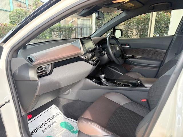 C-HR G LEDエディション 修復歴なし 禁煙車 純正SDナビ 衝突軽減ブレーキ バックカメラ ブルートゥース 半革シート ブラインドスポットモニター ETC2.0 コーナーセンサー 車線逸脱警報 オートハイビーム シートヒーター(22枚目)