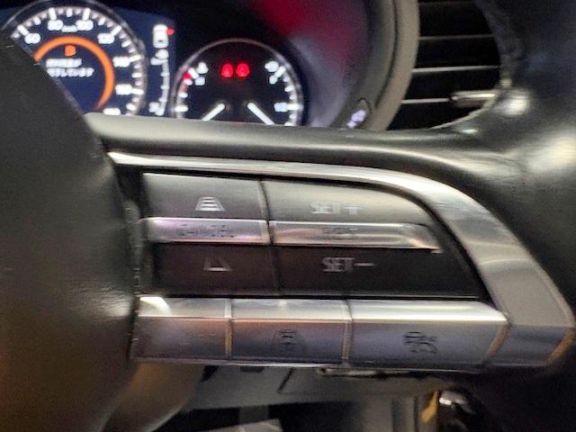 MAZDA3ファストバック 20Sプロアクティブ ツーリングセレクション 修復歴なし 禁煙車 純正SDナビ 衝突軽減ブレーキ バックカメラ コーナーセンサー Bluetooth 車線逸脱警報 ブラインドスポットモニタ オートハイビーム パワーシート ハンドル/シートヒーター(6枚目)