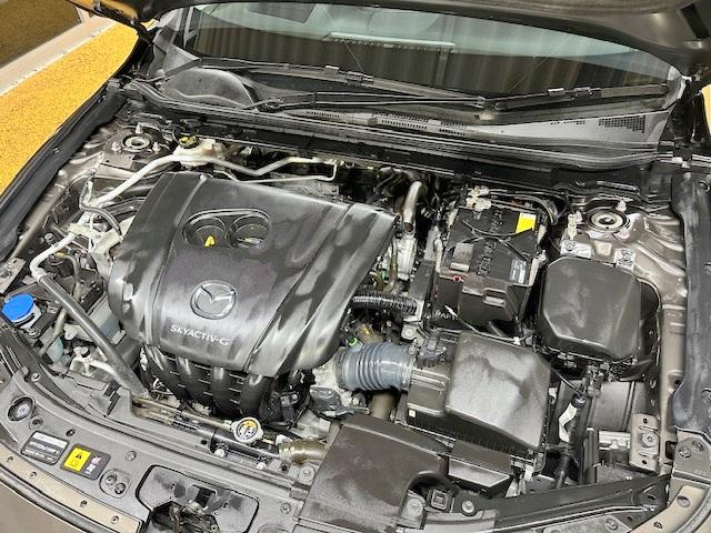 ＭＡＺＤＡ３セダン ２０Ｓプロアクティブ　禁煙車　衝突軽減ブレーキ　アダプティブクルーズコントロール　マツコネナビ　全周囲カメラ　ＣＤ　ＤＶＤ　Ｂｌｕｅｔｏｏｔｈ　ＥＴＣ（3枚目）