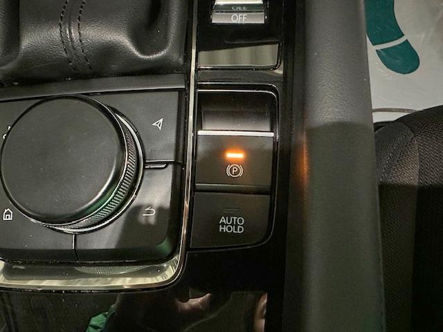 ＭＡＺＤＡ３セダン ２０Ｓプロアクティブ　禁煙車　衝突軽減ブレーキ　アダプティブクルーズコントロール　マツコネナビ　全周囲カメラ　ＣＤ　ＤＶＤ　Ｂｌｕｅｔｏｏｔｈ　ＥＴＣ（22枚目）