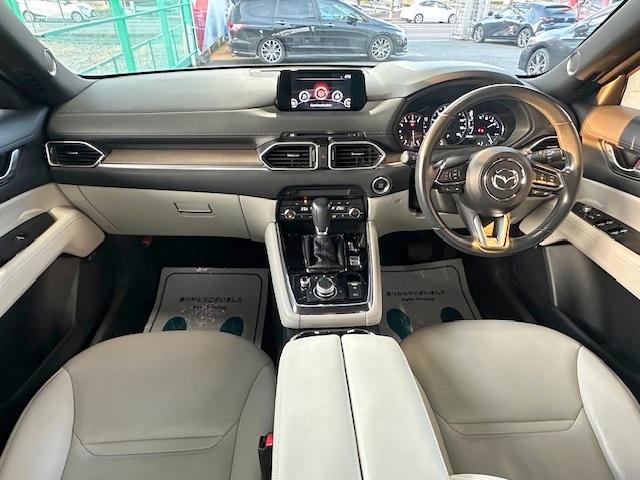 ＣＸ－８ ２５Ｓ　Ｌパッケージ　禁煙車　衝突軽減ブレーキ　７人乗り　白レザーシート　全周囲カメラ　ＢＯＳＥスピーカー　マツダコネクトナビ　シートヒーター　シートベンチレーション　電動リアゲート（29枚目）