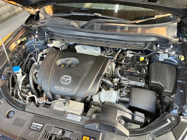 ＣＸ－８ ２５Ｓ　Ｌパッケージ　禁煙車　衝突軽減ブレーキ　７人乗り　白レザーシート　全周囲カメラ　ＢＯＳＥスピーカー　マツダコネクトナビ　シートヒーター　シートベンチレーション　電動リアゲート（33枚目）