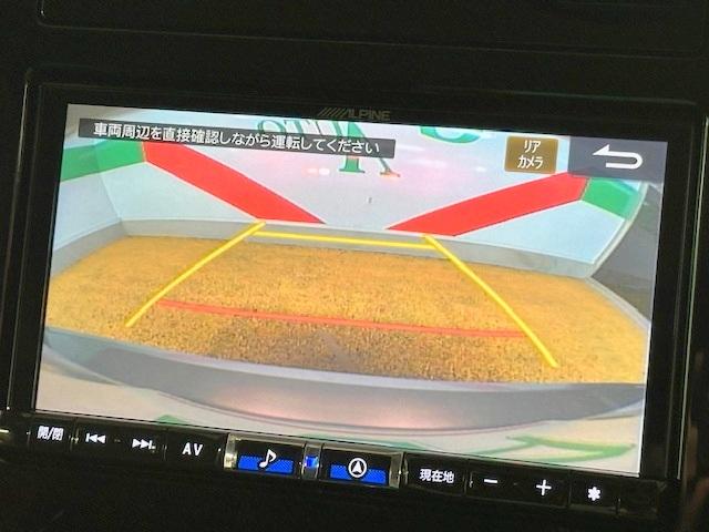 インプレッサスポーツ ２．０ｅ－Ｌアイサイト　走行２９６０ｋｍ　禁煙車　純正メモリーナビ　アイサイトＶｅｒ３　バックカメラ　パドルシフト　ＥＴＣ　プッシュスタート　アダプティブクルーズコントロール　ＢＳＭ（4枚目）