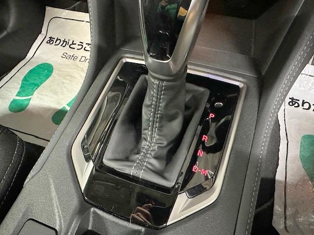 インプレッサスポーツ ２．０ｅ－Ｌアイサイト　走行２９６０ｋｍ　禁煙車　純正メモリーナビ　アイサイトＶｅｒ３　バックカメラ　パドルシフト　ＥＴＣ　プッシュスタート　アダプティブクルーズコントロール　ＢＳＭ（30枚目）