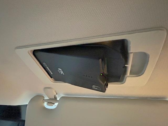 ビルトインＥＴＣ付き！高速道路での移動に便利ですね！どうせ買うなら付いていた方が良い、需要の高い装備です！