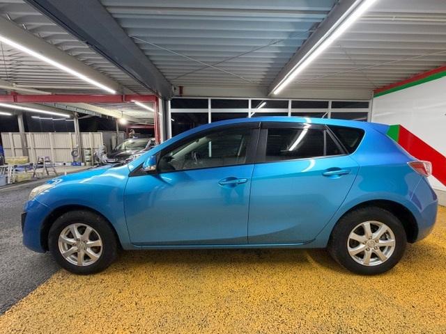 アクセラスポーツ ２０Ｅ　禁煙車　純正ＨＤＤナビ　アドバンストキー　ＨＩＤヘッドライト　オートクルーズコントロール　ＥＴＣ　プッシュスタート　フルセグＴＶ　ＤＶＤ再生　ＣＤ（22枚目）