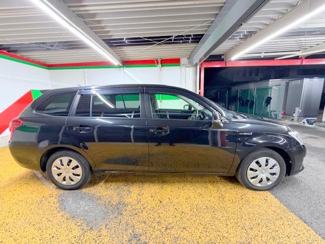 カローラフィールダー ハイブリッド　修復歴なし　禁煙車　純正ＳＤナビ　Ｂｌｕｅｔｏｏｔｈ　バックカメラ　ＥＴＣ　キーレスエントリーキー　フルセグＴＶ　ＤＶＤ再生　ＣＤ（14枚目）