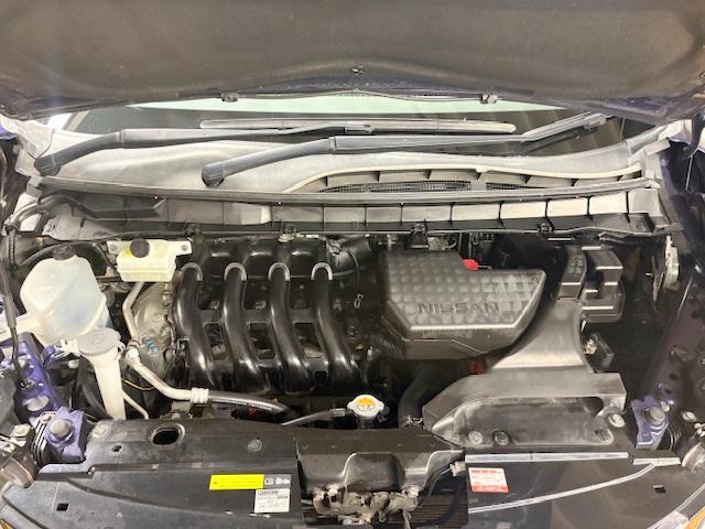 セレナ ハイウェイスター　プロパイロットエディション　修復歴なし　禁煙車　両側自動ドア　エマージェンシーブレーキ　プロパイロット　純正ＳＤナビ　レーンキープ　障害物センサー　Ｂｌｕｅｔｏｏｔｈ　バックカメラ　ＥＴＣ　横滑防止装置　電動パーキング　フルセグ（7枚目）