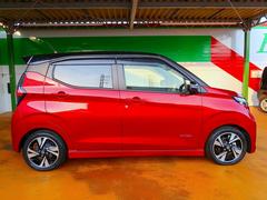 ���ޡ������󥷡��֥졼����ܼ֤Ǥ������ʹ���������ޤä��Ȥ��ˡ��᡼��������ܶ����ɽ�����۵޷���ɽ���ˤʤꡢ�֥������ȤȤ�˾��ͤ�ľ���˼�ưŪ�˥֥졼������ư���ޤ��� 6