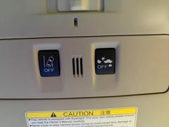 ��ư�����ﳲ�ڸ��֥졼�����졼�󥭡��ץ������ȥ����ƥ�ʼ�����æ�ɻ߻ٱ����ܼ֤Ǥ������ͻ����ﳲ�ηڸ��ȡ�������Ƨ�߱ۤ������ʻ����ٹ𤷤��ꡢ����ޤ��������᤹�褦���������Ȥ��ޤ��� 3