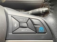 �ץ��ѥ����å���ܼ֤Ǥ����������Ԥ�Ĺ���֤ν�����ԤΣ��ĤΥ�����ǡ��������롢�֥졼�������ƥ���󥰤Τ��٤Ƥ򥷥��ƥब��ư�����椷���ɥ饤�С�����ô��ڸ����ޤ��� 2