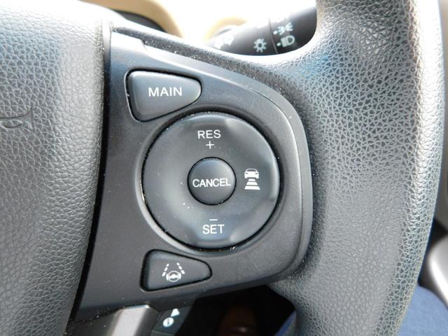 フリード Ｇ・ホンダセンシング　Ｗ電動　純ナビ　後カメラ　純ドラレコ前　禁煙　１オーナー　ハロゲンライト　ＥＴＣ　盗難防止　ロールサンシェード　２列目キャプテンシート　６人乗　フルセグＴＶ　Ｂｌｕｅｔｏｏｔｈ　ＣＤ録音　整備記録簿（13枚目）
