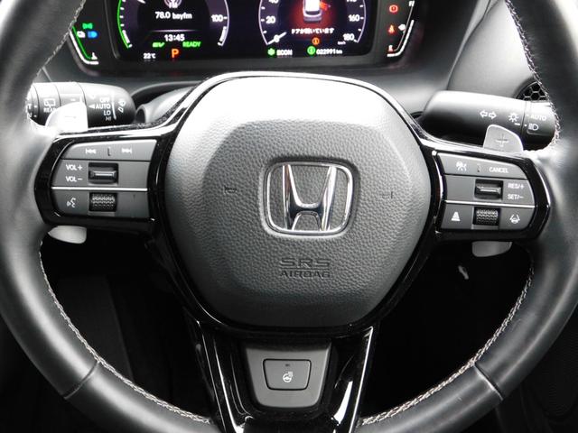 ZR-V e:HEVZ 元試乗車 全方位 前後ドラレコ・センサー コネクトディスプレー 電動バックドア ETC2.0 BOSEサウンド ワイヤレス充電器 ブラインドスポットI LEDライト Wエアコン BT USB 禁煙(17枚目)