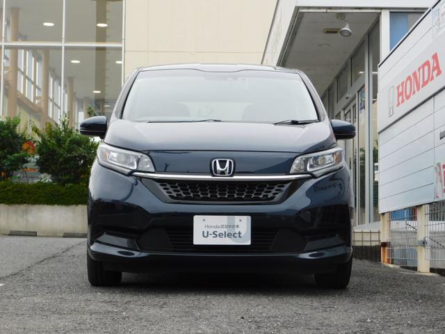 フリードハイブリッド ハイブリッド・Ｇホンダセンシング　純９型ナビ　ドラレコ前後　後カメ　Ｗ電動　禁煙　フロントセンサー　ＬＥＤ　ＥＴＣ　盗難防止　革巻　純１５アルミホイール　Ｂｌｕｅｔｏｏｔｈ　フルセグＴＶ　ＣＤ録音　ＵＳＢ　シートヒーター　ドアバイザー（13枚目）