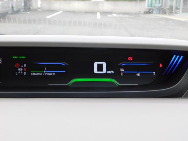 フリードハイブリッド ハイブリッド・Ｇホンダセンシング　純９型ナビ　ドラレコ前後　後カメ　Ｗ電動　禁煙　フロントセンサー　ＬＥＤ　ＥＴＣ　盗難防止　革巻　純１５アルミホイール　Ｂｌｕｅｔｏｏｔｈ　フルセグＴＶ　ＣＤ録音　ＵＳＢ　シートヒーター　ドアバイザー（16枚目）