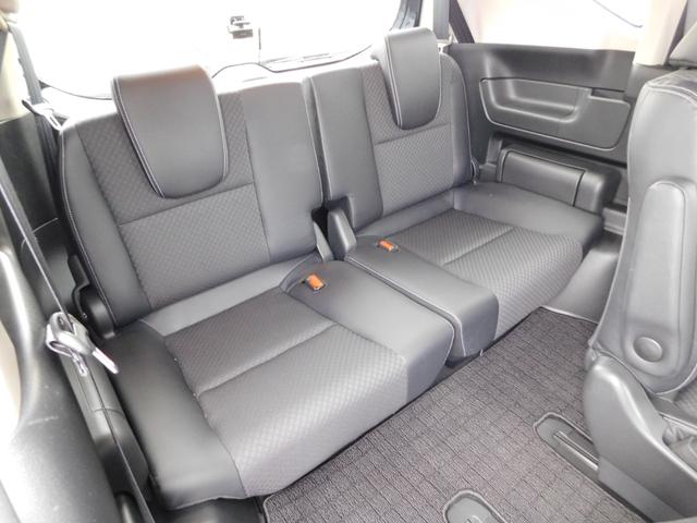 フリードハイブリッド ハイブリッド・Ｇホンダセンシング　純９型ナビ　ドラレコ前後　後カメ　Ｗ電動　禁煙　フロントセンサー　ＬＥＤ　ＥＴＣ　盗難防止　革巻　純１５アルミホイール　Ｂｌｕｅｔｏｏｔｈ　フルセグＴＶ　ＣＤ録音　ＵＳＢ　シートヒーター　ドアバイザー（24枚目）