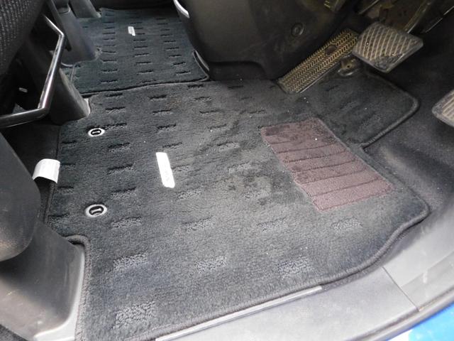 ステップワゴンスパーダ スパーダ　４ＷＤ　Ｗ電動　純９型ナビ　横開き後ドア　ＬＥＤ　クルーズコントロール　革巻ステア　サイドカーテンエアバッグ　フォグ　ＥＴＣ　ヒーテッドドアミラー　急速充電ＵＳＢ　フルセグＴＶ　ＢＴ　ＣＤ録音　１オナ（21枚目）