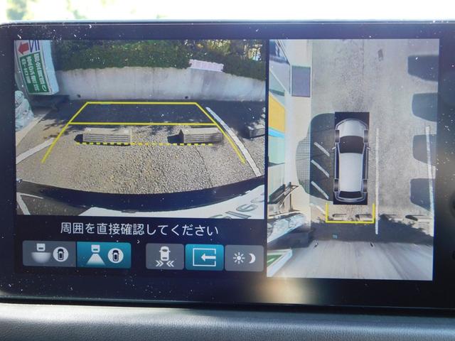 ＺＲ－Ｖ ｅ：ＨＥＶＺ　４ＷＤ　元試乗車　全周囲　前後ドラレコ　コネクトディスプレー　前後パーキングセンサー　電動バックドア　ＢＳＩ　ＢＯＳＥサウンド　ＥＴＣ２．０　置くだけ充電器　シート・ハンドルヒーター　後退出庫Ｓ　禁煙（4枚目）