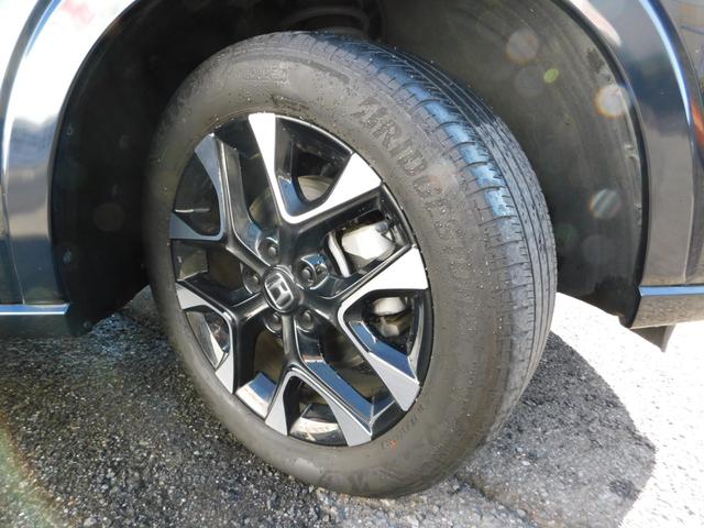 ＺＲ－Ｖ ｅ：ＨＥＶＺ　４ＷＤ　元試乗車　全周囲　前後ドラレコ　コネクトディスプレー　前後パーキングセンサー　電動バックドア　ＢＳＩ　ＢＯＳＥサウンド　ＥＴＣ２．０　置くだけ充電器　シート・ハンドルヒーター　後退出庫Ｓ　禁煙（17枚目）