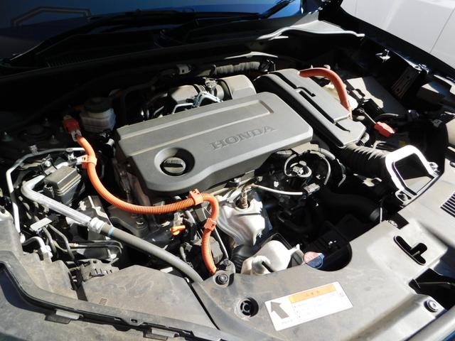 ＺＲ－Ｖ ｅ：ＨＥＶＺ　４ＷＤ　元試乗車　全周囲　前後ドラレコ　コネクトディスプレー　前後パーキングセンサー　電動バックドア　ＢＳＩ　ＢＯＳＥサウンド　ＥＴＣ２．０　置くだけ充電器　シート・ハンドルヒーター　後退出庫Ｓ　禁煙（35枚目）